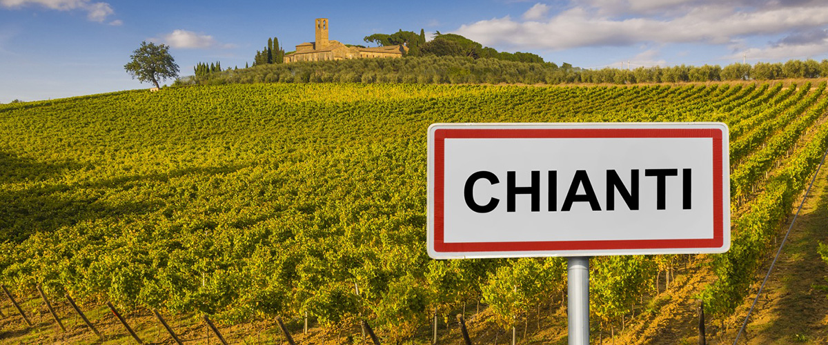 「キャンティ」とはどういう意味？イタリア語で「Chianti」と記述するとの事。
